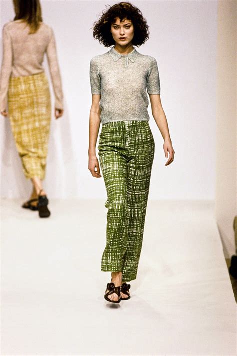 prada spring 1996 ready-to-wear fashion show|prada spring 1996.